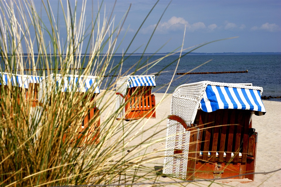 beach-223972_960_720